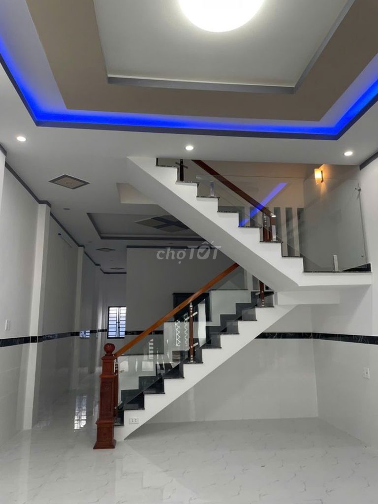 Cần bay em Đất sổ đỏ, 90m2, 3 phòng ngủ