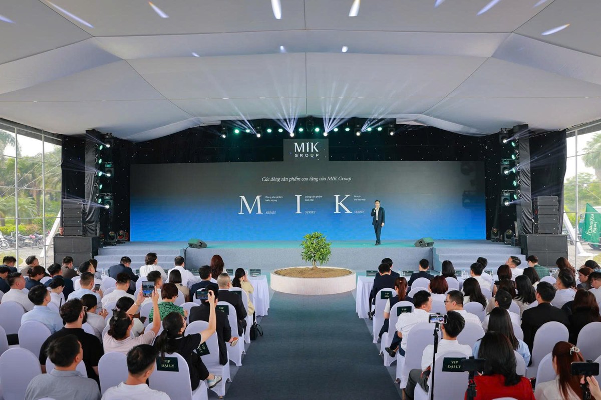 Ông Nguyễn Dũng Minh - Phó Tổng giám đốc MIK Group chia sẻ về triết lý phát triển và concept khu đô thị Forestia Park. Ảnh: MIK Group.