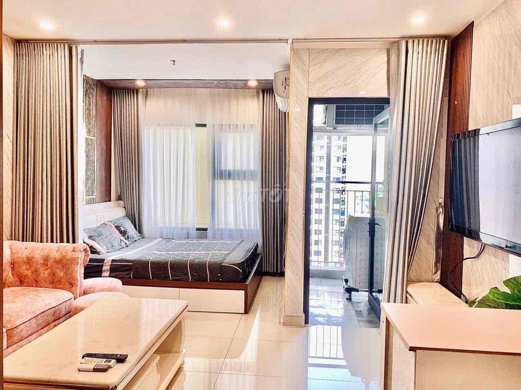 cần cho thuê 10 căn hộ ở Vinhomes Grand Park Quận 9