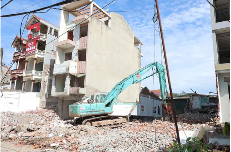 Nước rút GPMB dự án Quốc lộ 6, sẽ cưỡng chế trường hợp không chấp hành giao đất