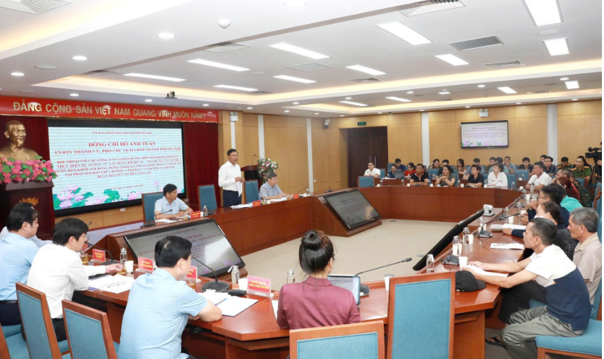 Lãnh đạo thành phố Hà Nội đối thoại về giải phóng mặt bằng dự án bãi đỗ xe tại Vành đai 1