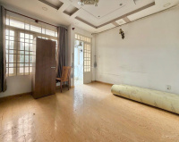 Cho thuê 2 phòng ngủ 50m2 full nội thất tại Đặng Thùy Trâm, đi bộ qua trường VLU