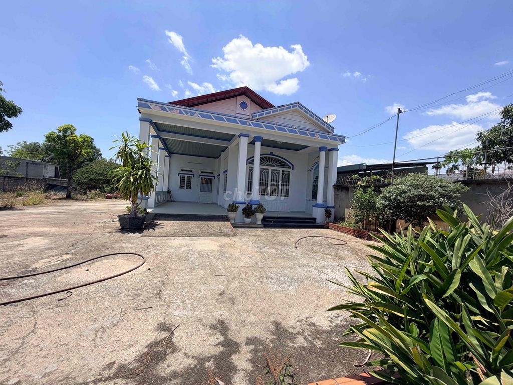 Chính chủ bán 3 lô liền kề. 3000m2 có 1800m2 TC