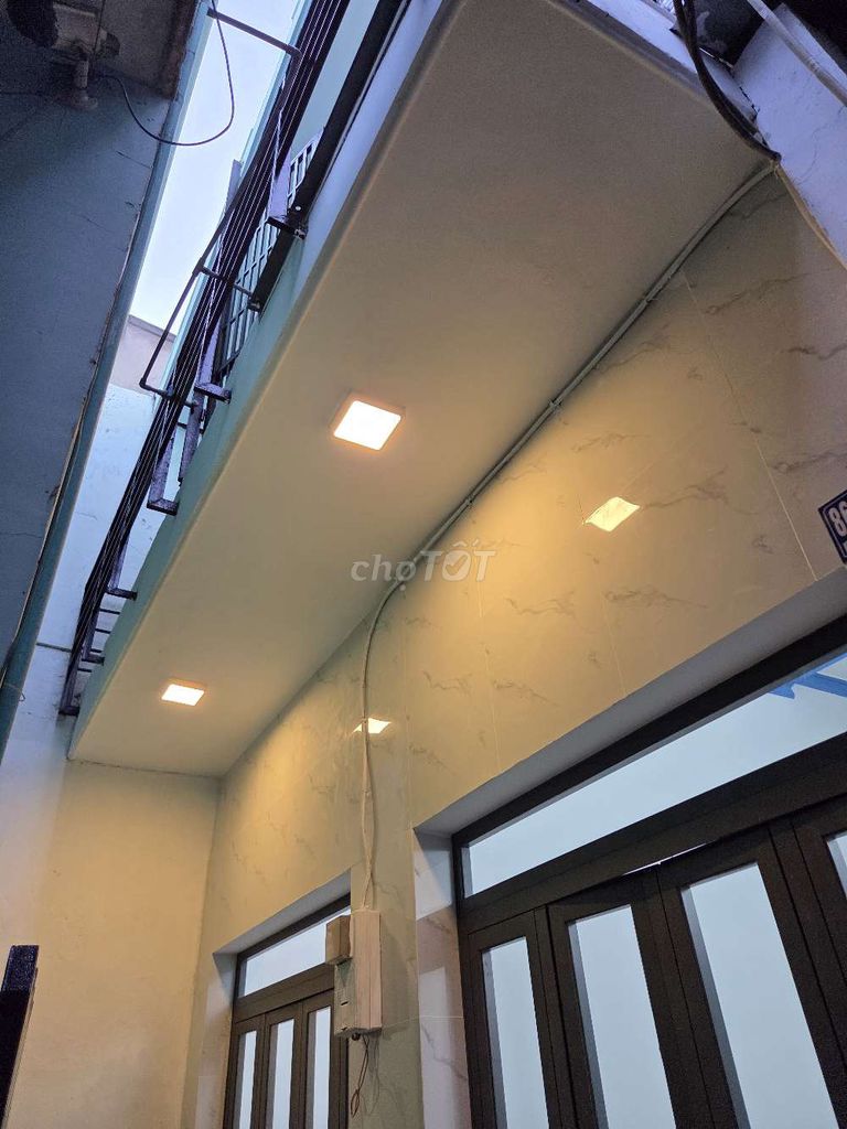 Chính chủ cần bán căn nhà hẻm 861 phường Tân Hưng